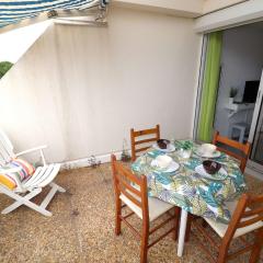 Studio cabine refait à neuf avec terrasse, piscine, parking et lave-linge - Le Grau-du-Roi - FR-1-307-249