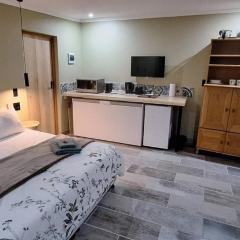 Flip Flops King Room