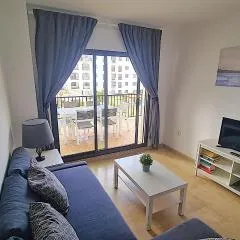 Lovely 2-Bed Apartment in Marina de la Duquesa