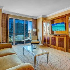 MGM 1BR Suite 7th Floor Strip View, Balcony