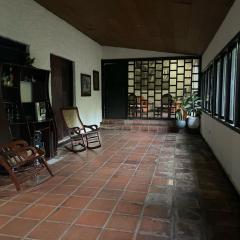 Extraordinaria Casa Tranquila y Ventilada