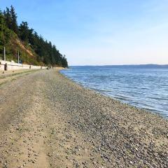 Waterfront Chalet with Hot Tub, Beach, and Views