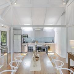 Walk To Beautiful Beach and Bushwalking Trails