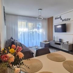 Apartament Black-White