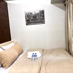 City chic in the heart of Makati #4609