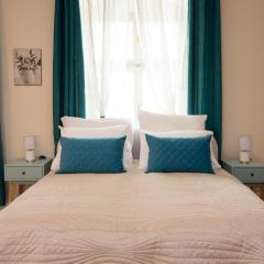 Kings City - Central Apartment