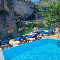 Logis Hôtel restaurant Auberge de la Cascade