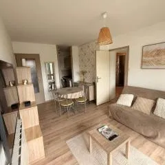 Appartement à 100 m de la plage avec parking