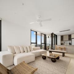 Serenó - Luxury Ocean Views with Pool and Gym