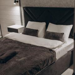 Forest Cliff Славське