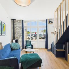 -COTTEN-grand duplex vue mer au coeur de Concarneau