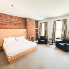 Spacious King Room at The Franklin Hotel Downtown