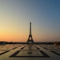 Welcome to your cocoon 5 minutes from Paris