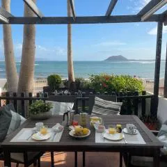 Villa René Beach