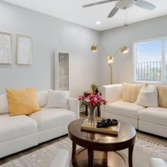 Leyla Pool Spa Min to Downtown Freeways Beaches