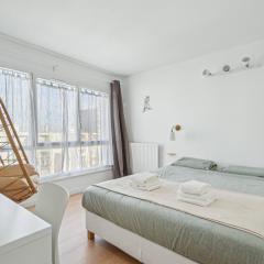 9 min de la Basilique Saint-Denis - 10 voyageurs