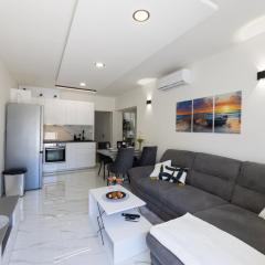Apartment Coastal Charm