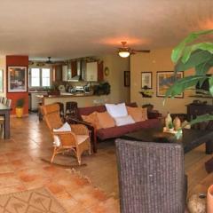 A Dream Condo With Private Pool At 7 Seas Beach