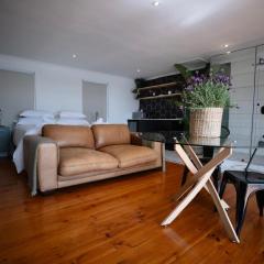 Sea Point Open, Large & Romantic 1 Bed Apt