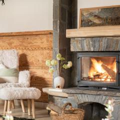 Willa Podhalanka Jacuzzi & sauna - drewniany dom dla 20 osób