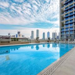 GOLDEN NUMBER by Design Studio