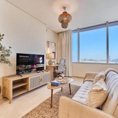 Sleek DIFC Studio Perfect for Business & Leisure