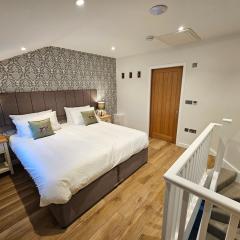 Cameo Suite - The Apple Barn