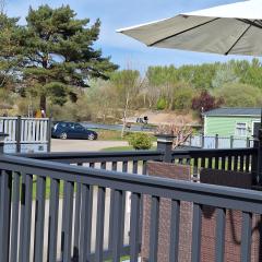 2 Borwick Lakes
