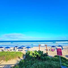 O Incrível Cupe Beach Living, Pé na areia na praia do Cupe by HM