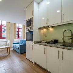 Close to Everything Your Oporto Blue PRM 2F