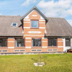 8 person holiday home in Bindslev-By Traum