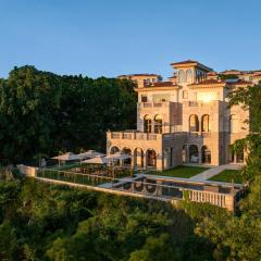 Island Diary Hillside Private Hot Spring Manor