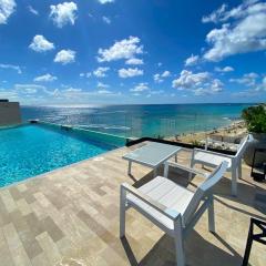 Oceanfront Condo, Roof Pool, Gym, Walk to 5th Ave!