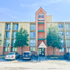 Jackson Hotel And Convention Center
