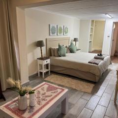 Florida Palms Guesthouse