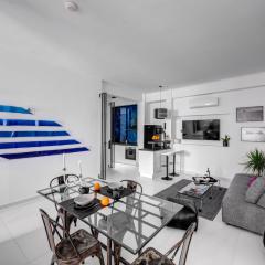 ARTROCK Experience - Olympia Loft Gallery - 64mq - Hermoupoli