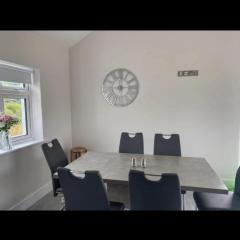 Sadies Lodge
