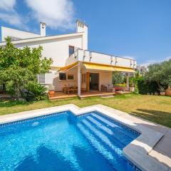Villa in L Escala with Private Pool & Beaches