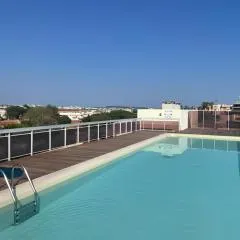 Élégant Appartement 2pièces PiscineVue mer parking