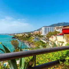 Torrequebrada beachfront apartment, Costa del Sol