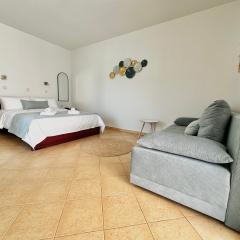 Porto Nuovo Studio 2