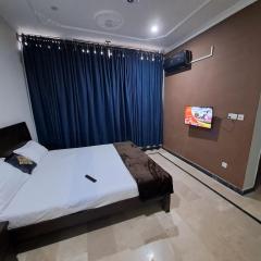 Short Stay 4 Hours Stay