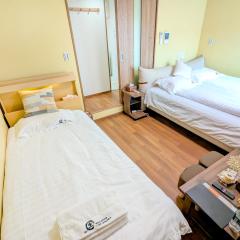 Sun生A号棟204室直达关西机场 电梯公寓 采光良好 仅2站到难波 直达梅田心斋桥天王寺 附带私人厨房