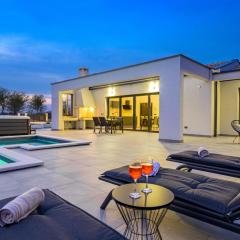 Villa Amorosa by Istrialux