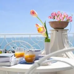Amalfi room seaview with terrace