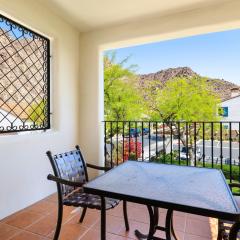 LV030 Private Upstairs Studio w Mountain Views