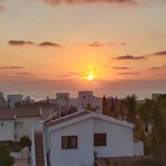 260 m to Beach, Sea&Sunset view terrasa