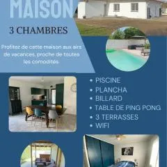 La Maison des Hirondelles, piscine, billard, ping pong, 3 terrasses et jardin
