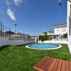 Villa in L Escala near Riells Beach