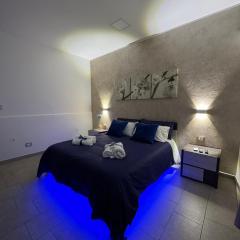 BLUE HOUSE Catania - Cozy B&B Near the Sea and Historic Center - Sicily